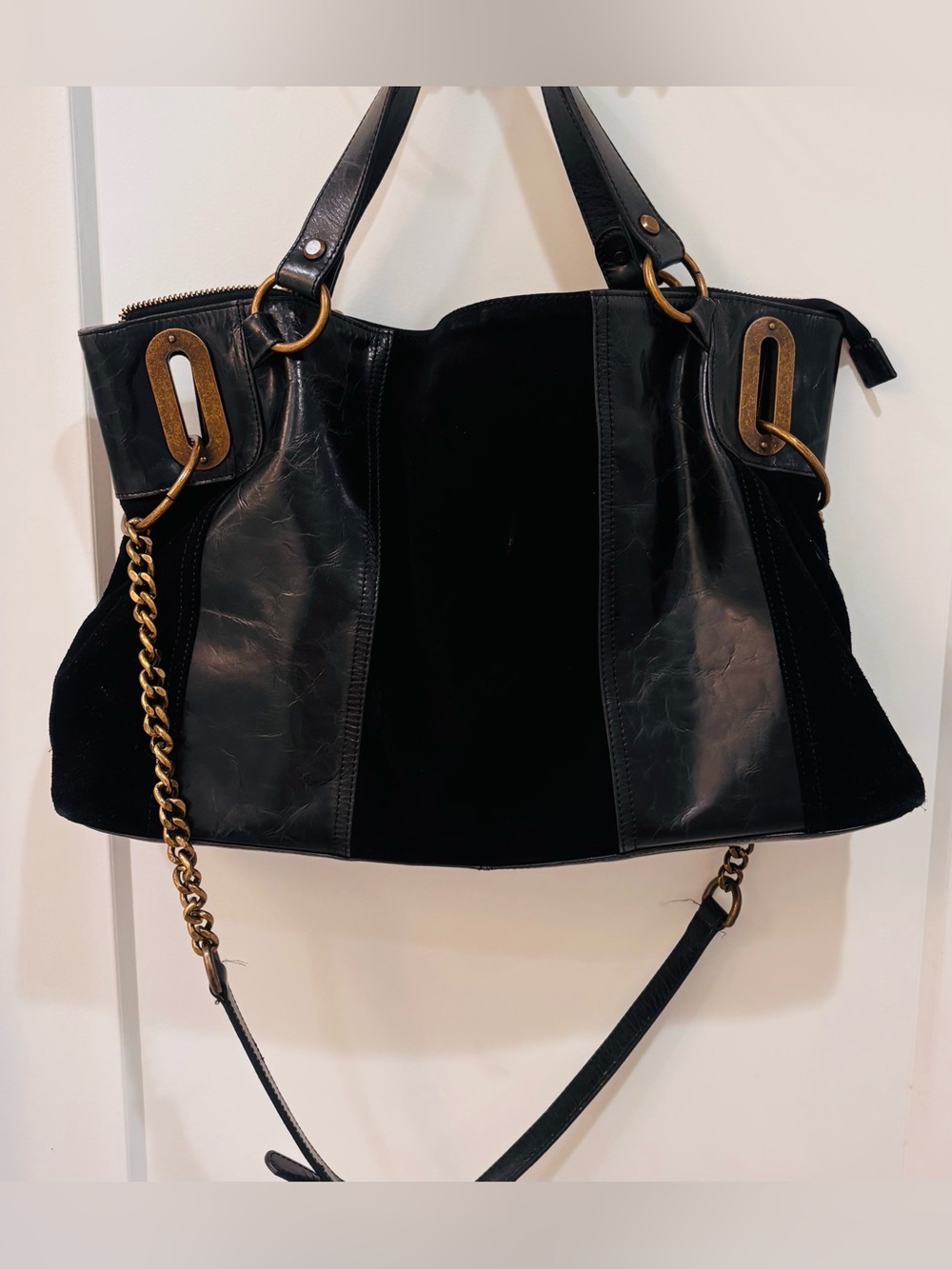Italian Made Leather & Suede Women’s Shoulder Bag. Medium and exc condition